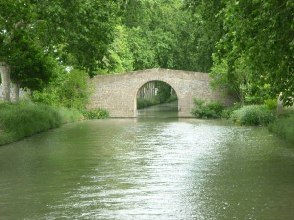 2011 canal midi pont